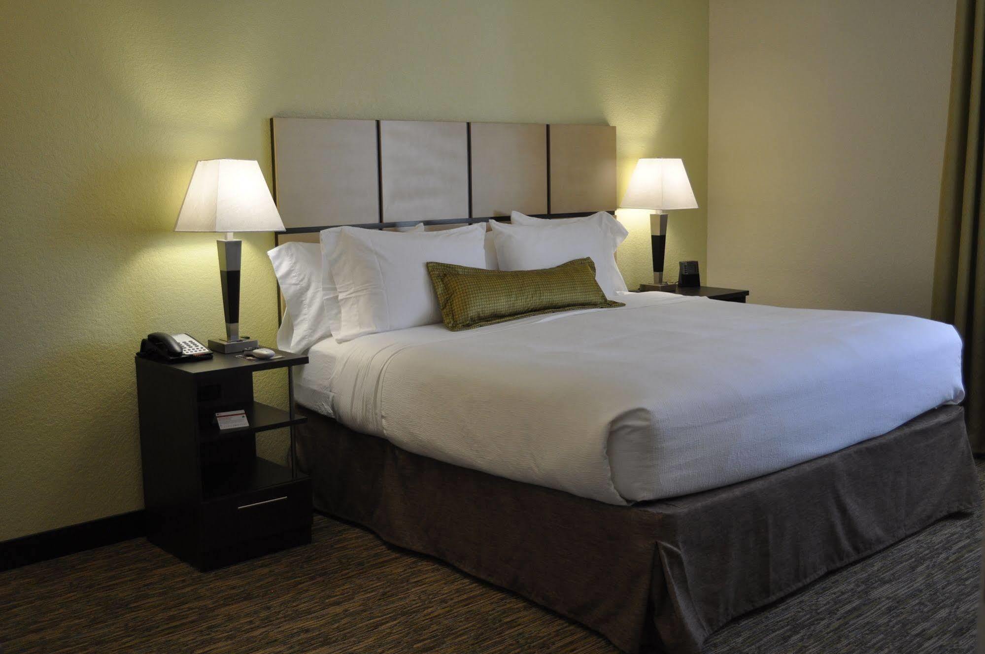 Candlewood Suites Bay City By Ihg Exteriér fotografie